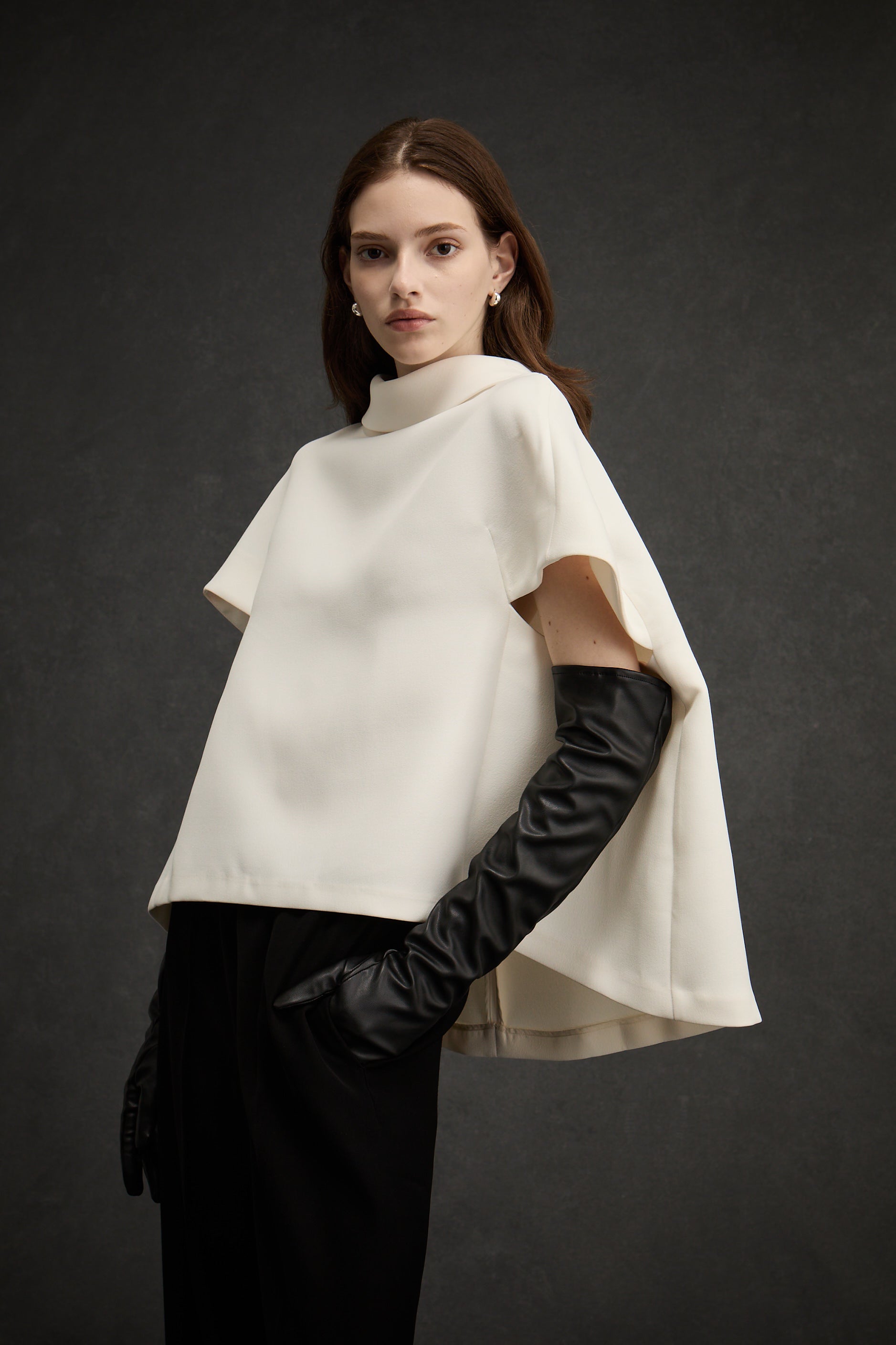 予約販売> Classic Charm Blouse – HEVE