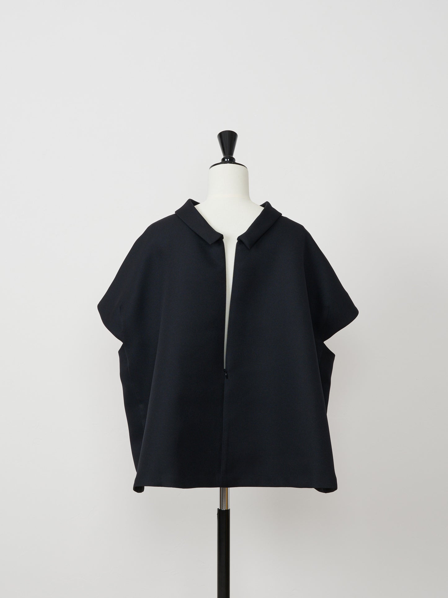 <予約販売> Classic Charm Blouse