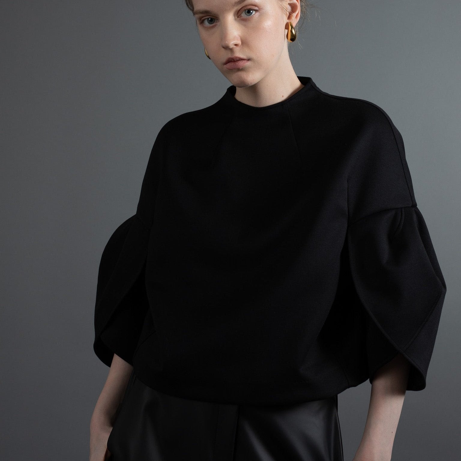 トップス Heve Tulip sleeve bonding blouse heve tulip bonding blouse ブラック
