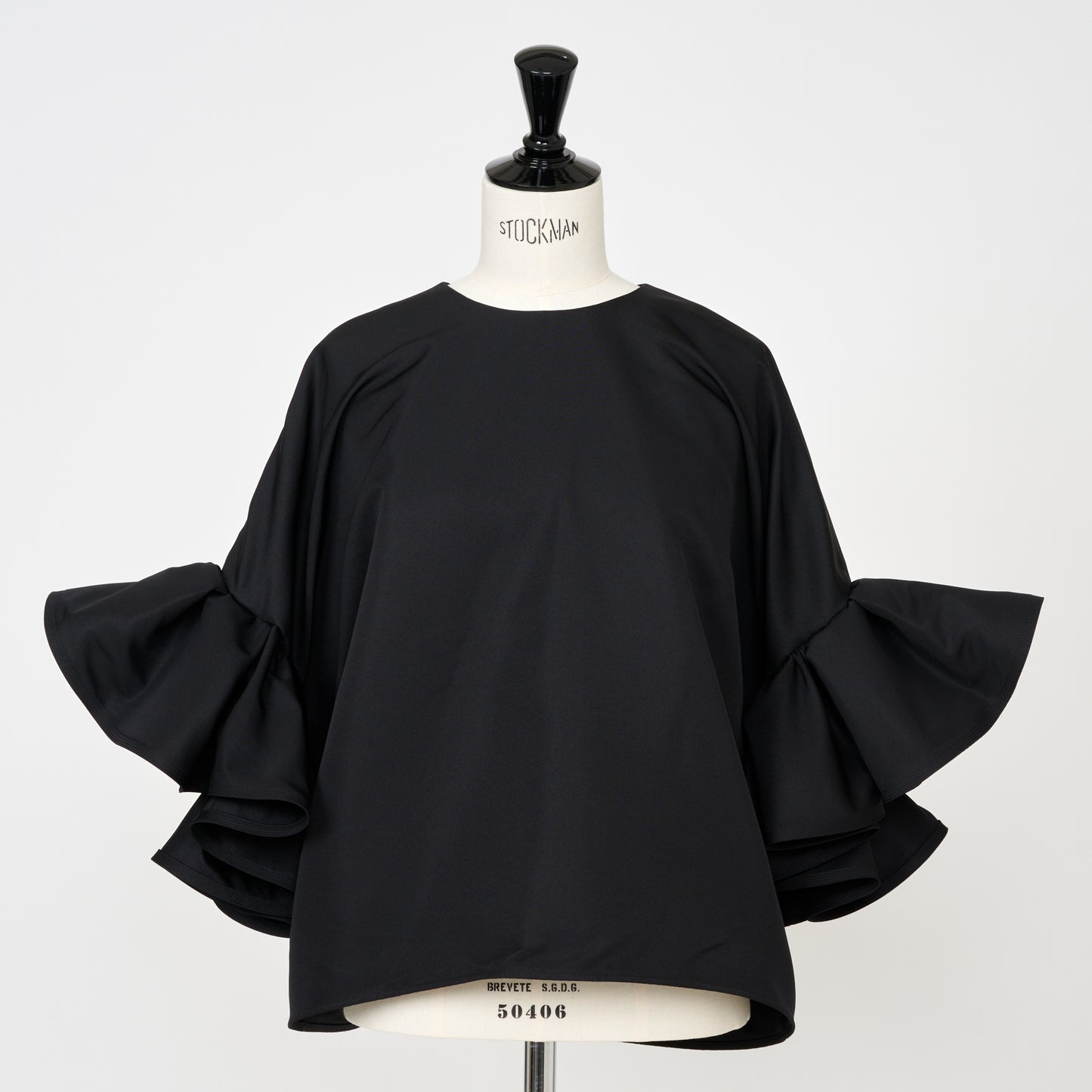 dolman ruffle sleeve BL