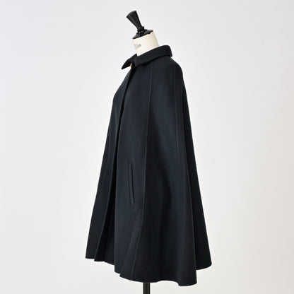 rever cape coat