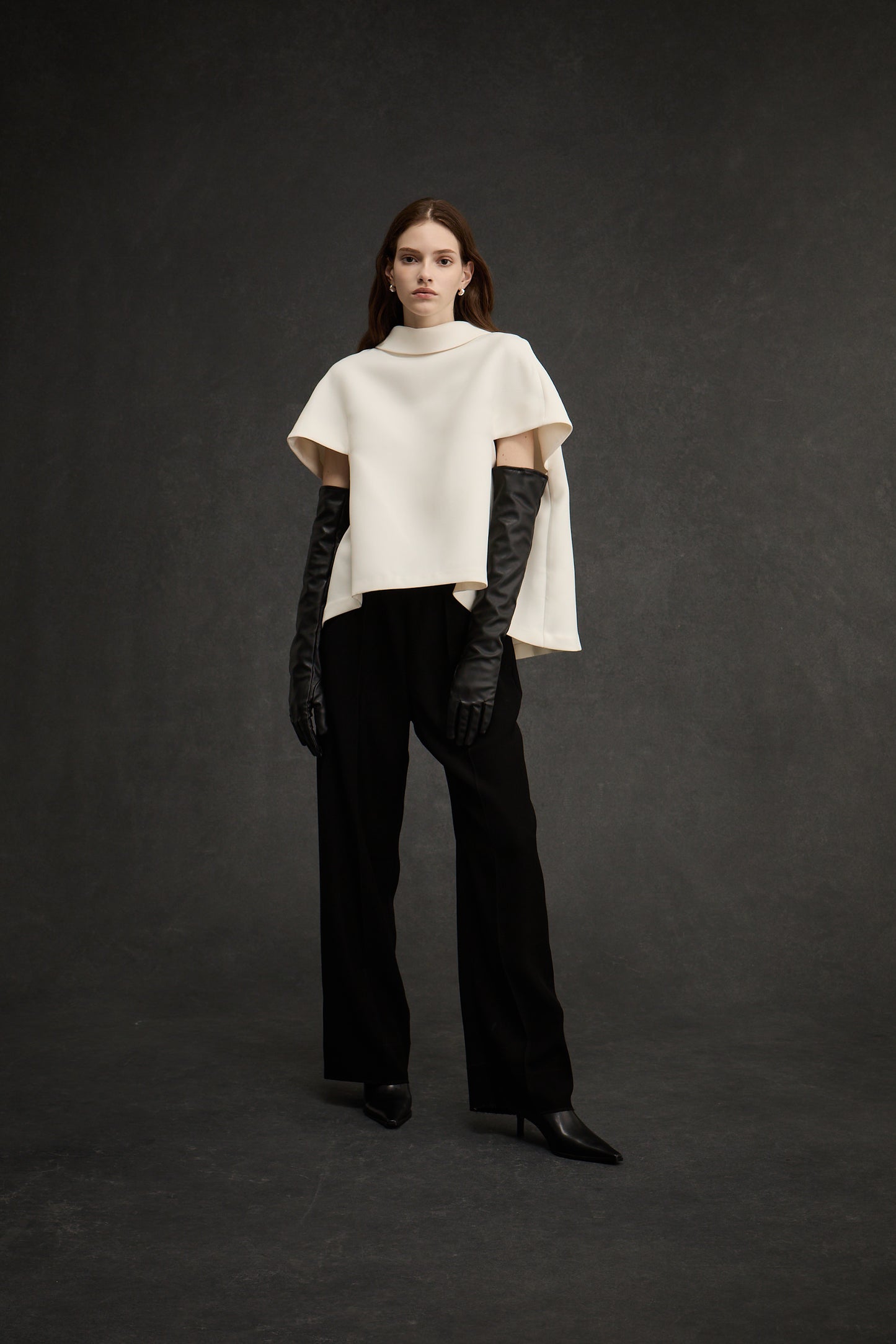 <予約販売> Classic Charm Blouse