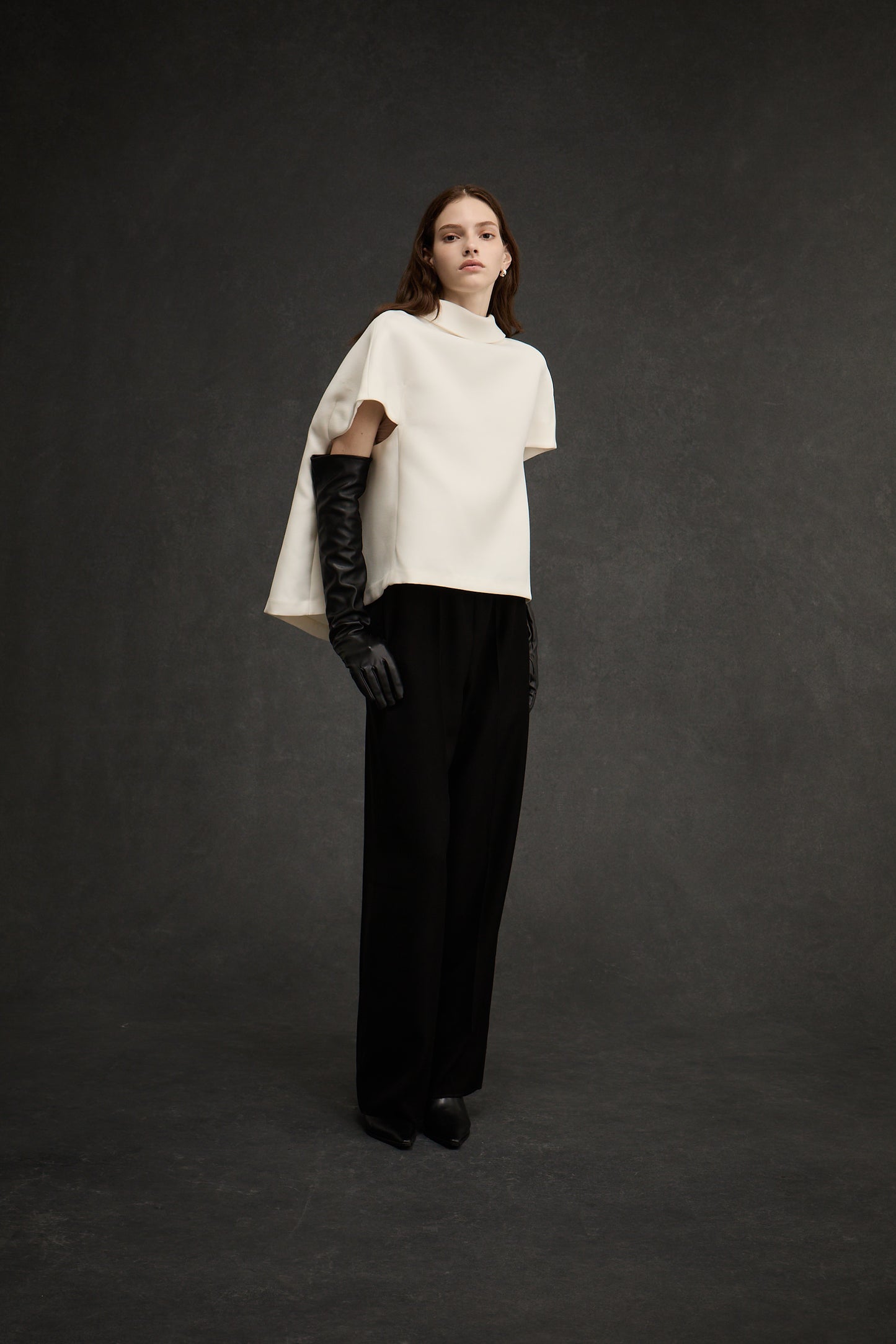 <予約販売> Classic Charm Blouse