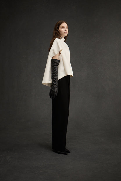 <予約販売> Classic Charm Blouse