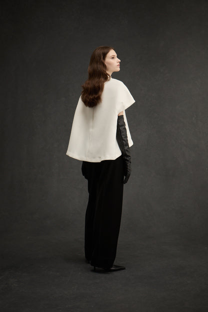 <予約販売> Classic Charm Blouse