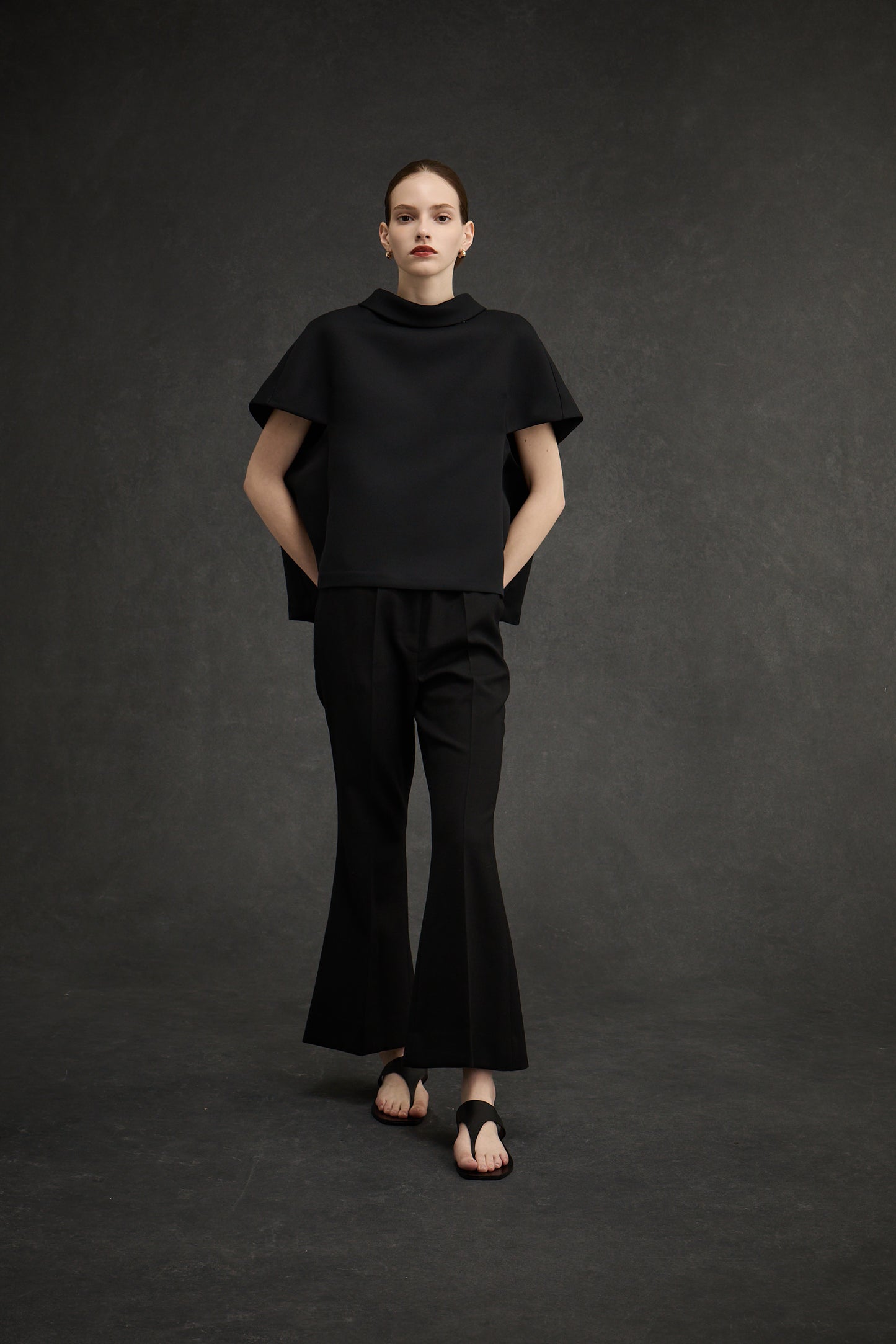 <予約販売> Classic Charm Blouse
