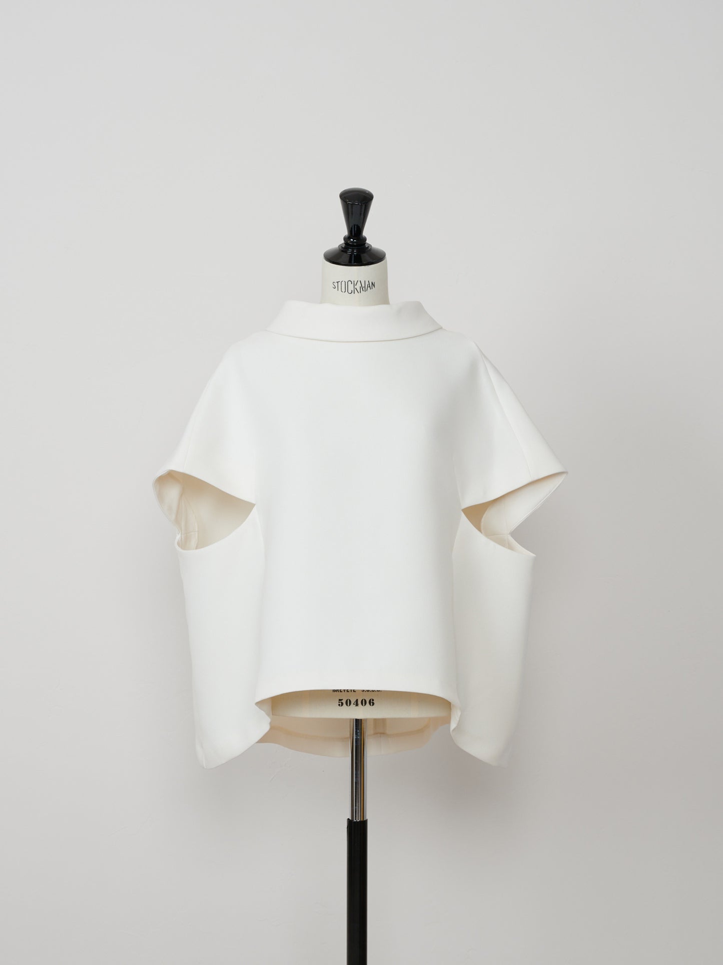 <予約販売> Classic Charm Blouse