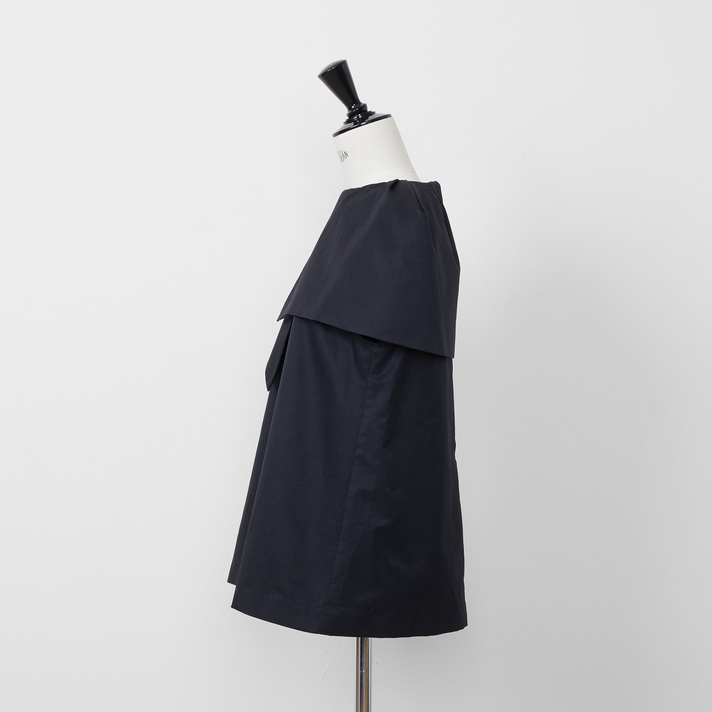 Layer Cape BL