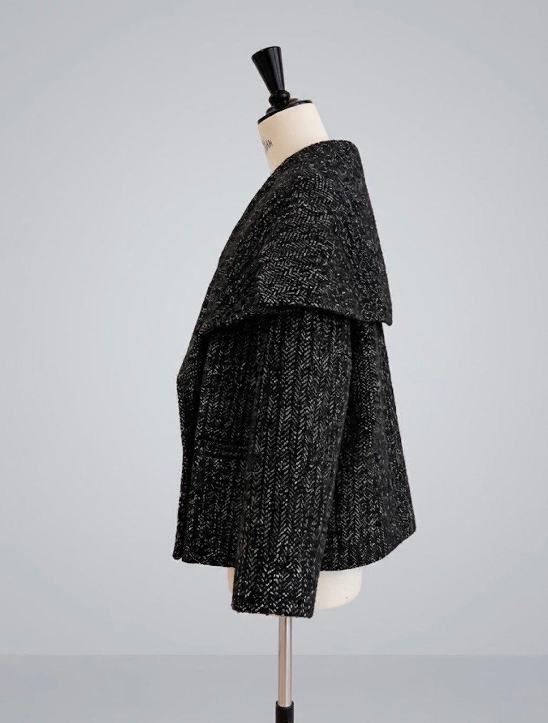 【Pre Order】Tweed Mantle Coat